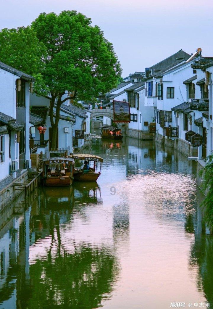 三人涉黄团伙被查获